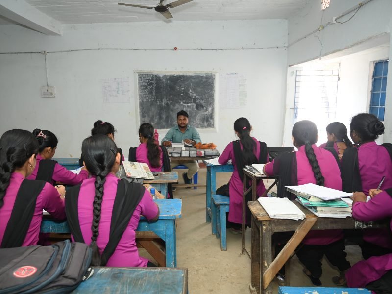 GNM students in classroom